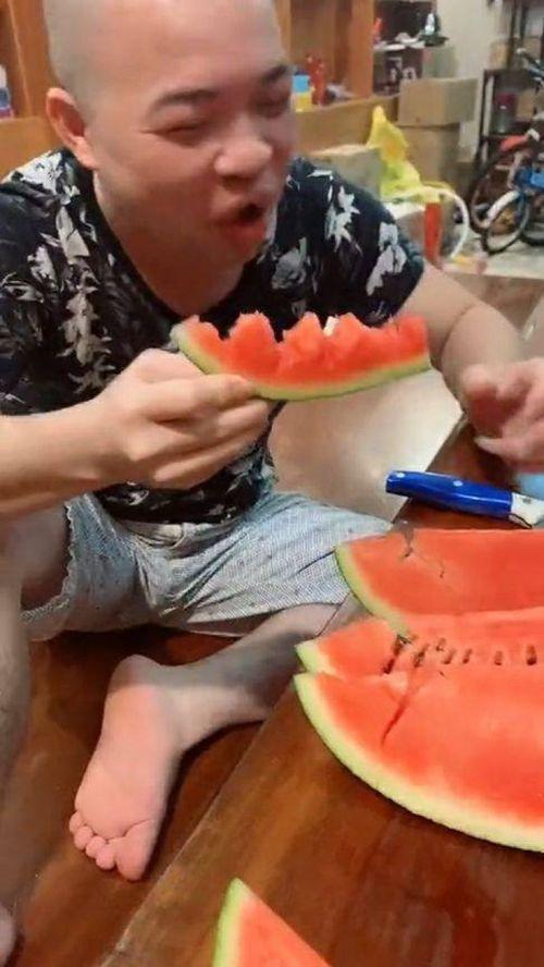 真好看吃瓜视频下载,一网打尽热门内容，尽享视觉盛宴